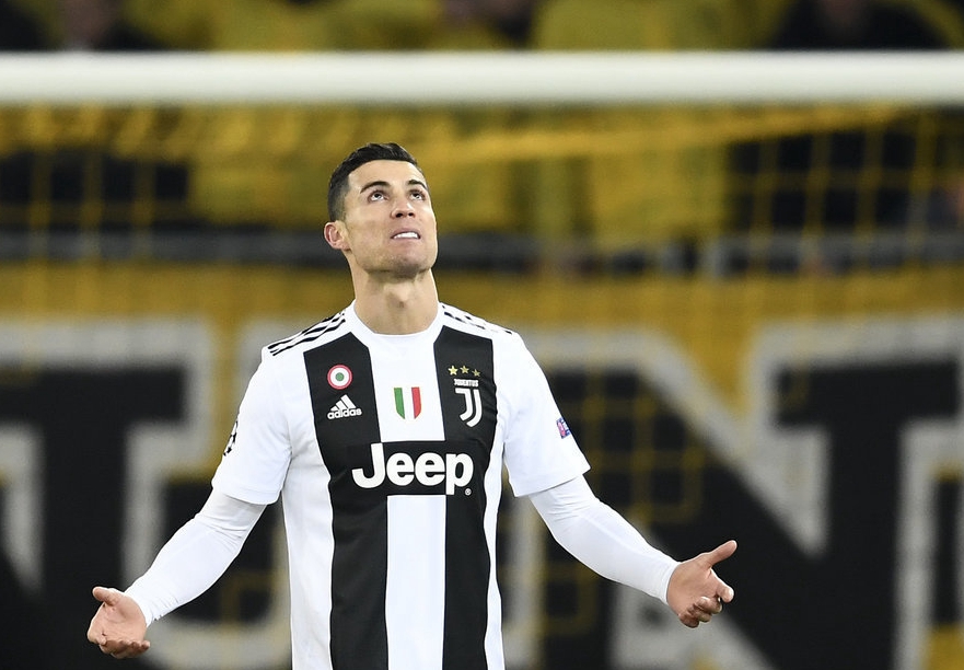 喜欢被叫“康拉迪尼奥”还是“莱默森”？莱默尔：齐达内（偏爱＂康拉迪尼奥＂还是＂莱默森＂？ 莱默尔调侃： 不如叫我＂齐达内）