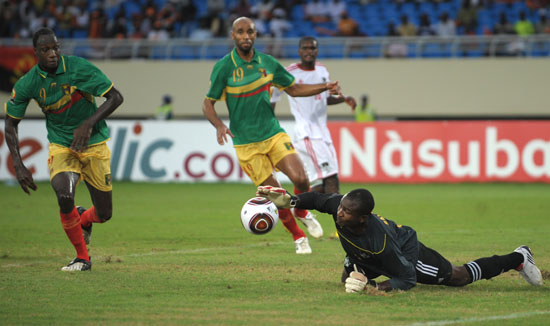 塞尔塔主帅：巴萨赢球时就被称赞防守很出色，反之就会被批评（塞尔塔主帅：巴萨赢时防守被称赞，不胜便成批评对象）