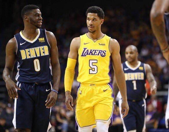 诺伊尔：没考虑重返德国队，希望活在当下和拜仁一起奋斗（诺伊尔：不考虑回归国家队，专注当下，与拜仁并肩作战）