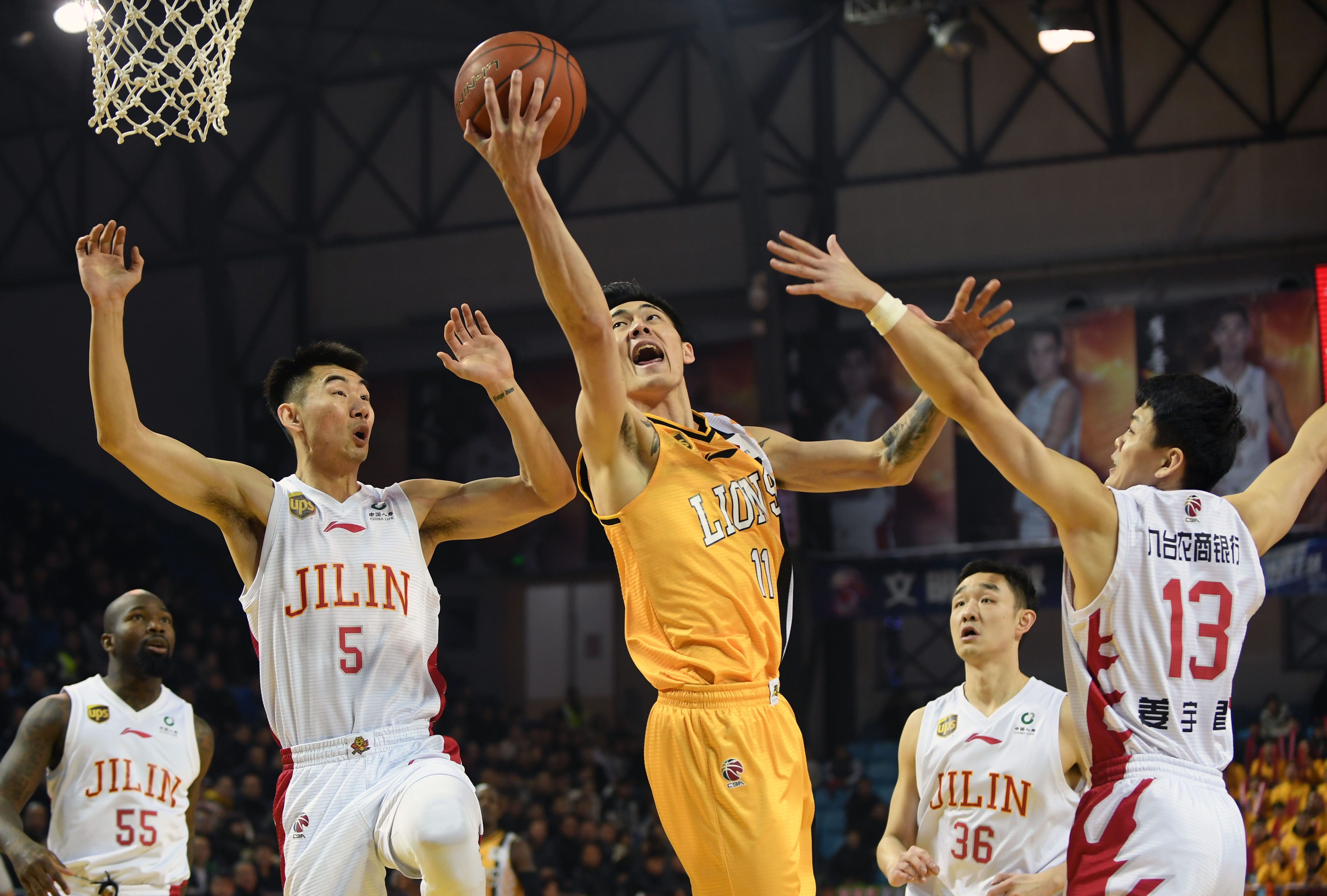 津媒：亚泰进球数比上赛季少20个，外援的各种问题遇了个遍（津媒：亚泰本季进球较上季少20球，外援问题频发几乎全踩雷）