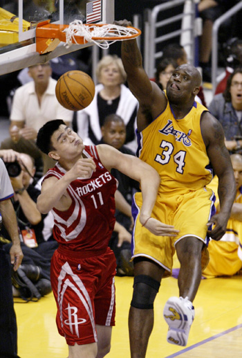 队报盛赞维蒂尼亚：他是巴黎的节拍器和新一代中场的完美代表（《队报》盛赞维蒂尼亚：巴黎的中场节拍器，新一代中场的标杆）